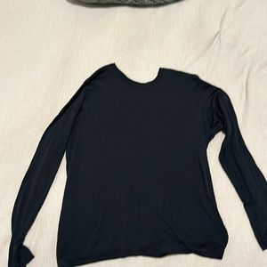 Lululemon Black Long sleeve